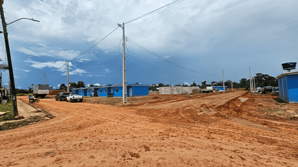 Veja como está o local onde estão sendo construídas as casas do programa 1001 Dignidades em Rio Branco