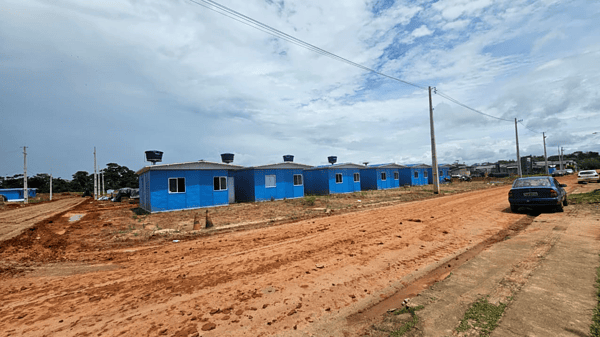 Veja como está o local onde estão sendo construídas as casas do programa 1001 Dignidades em Rio Branco