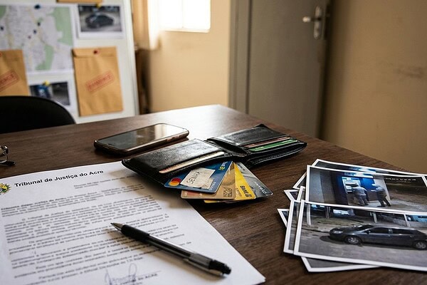 Homem que furtou idosa 16 vezes com cartões e senhas tem condenação mantida no Acre