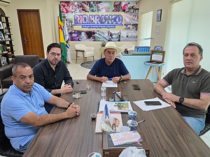 Bocalom reúne equipe para discutir paralisação dos ônibus após decisão da Ricco Transportes