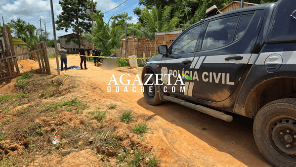 Homem de 31 anos é executado com vários tiros na cabeça em área de invasão no Acre