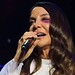 Ivete Sangalo se apresentou em São Paulo com hematoma no rosto e decidiu fazer uma cirurgia na região neste domingo