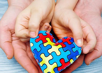 PL que cria Semana Municipal da Mãe Atípica em Rio Branco recebe veto parcial da prefeitura