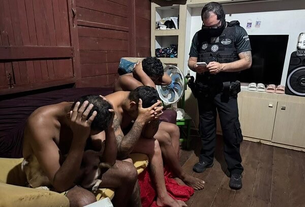 Operação mira esquema de “mensalidades”, rifas e caixinhas usadas para financiar organização criminosa no Acre