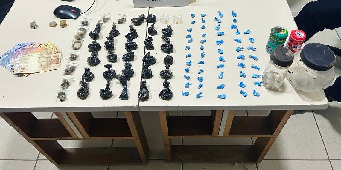 Homem é preso com crack, cocaína, merla e skank durante ação da PM em bairro de Rio Branco